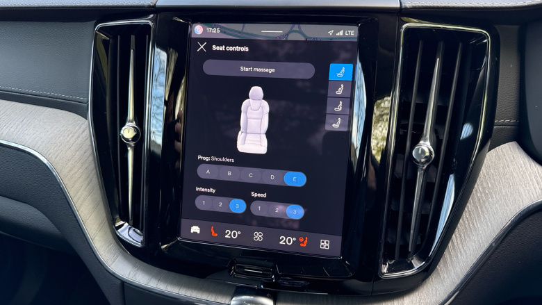 Volvo XC60 2.0 T8 [455] PHEV Ultra Dark 5dr AWD Geartronic Estate